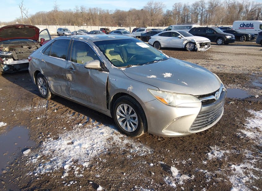 2015 TOYOTA CAMRY HYBRID LE photo