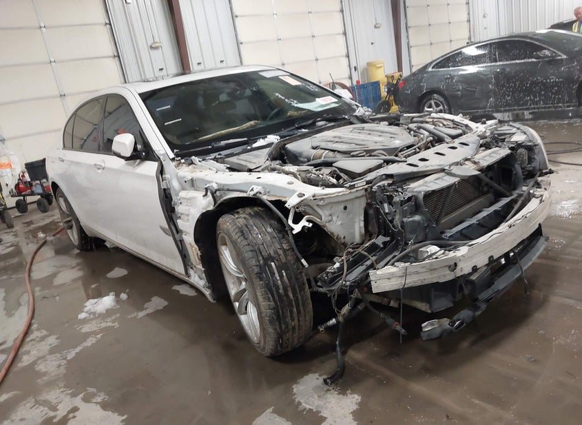 2015 BMW 750Li 4.4L photo