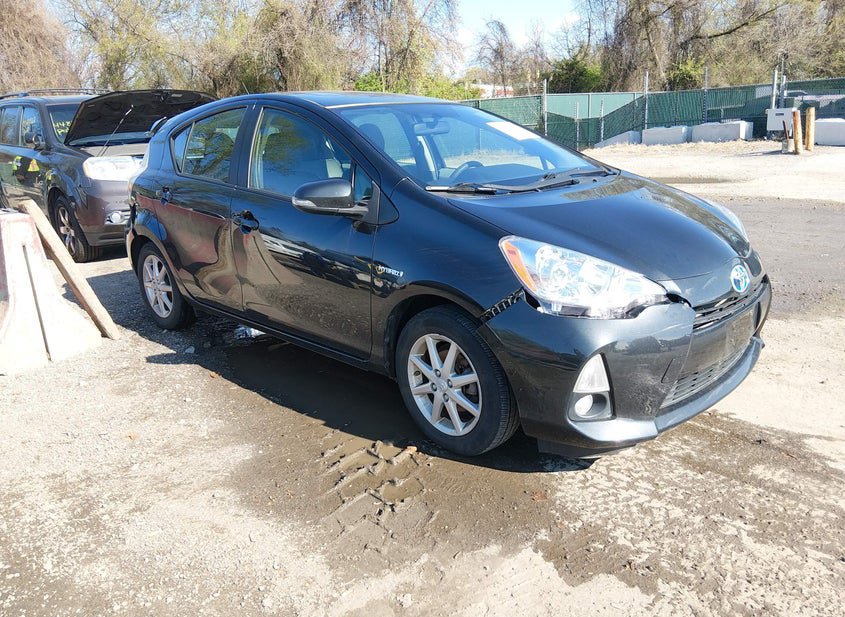 2012 Toyota Prius C 1.5L photo