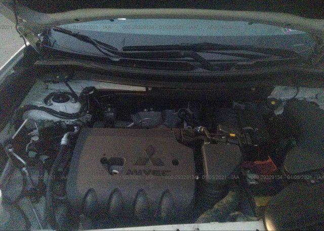JA4AZ3A33JZ035014 2018 MITSUBISHI OUTLANDER