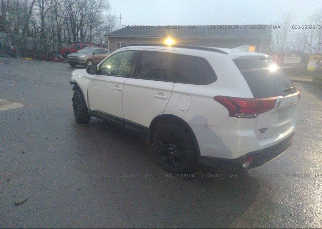 купить 2018 MITSUBISHI OUTLANDER JA4AZ3A33JZ035014