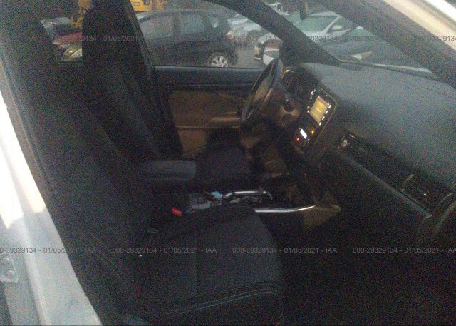 пригнать из сша 2018 MITSUBISHI OUTLANDER JA4AZ3A33JZ035014