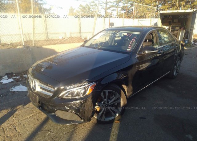 из сша 2018 MERCEDES-BENZ C-CLASS 55SWF4KB0JU257787