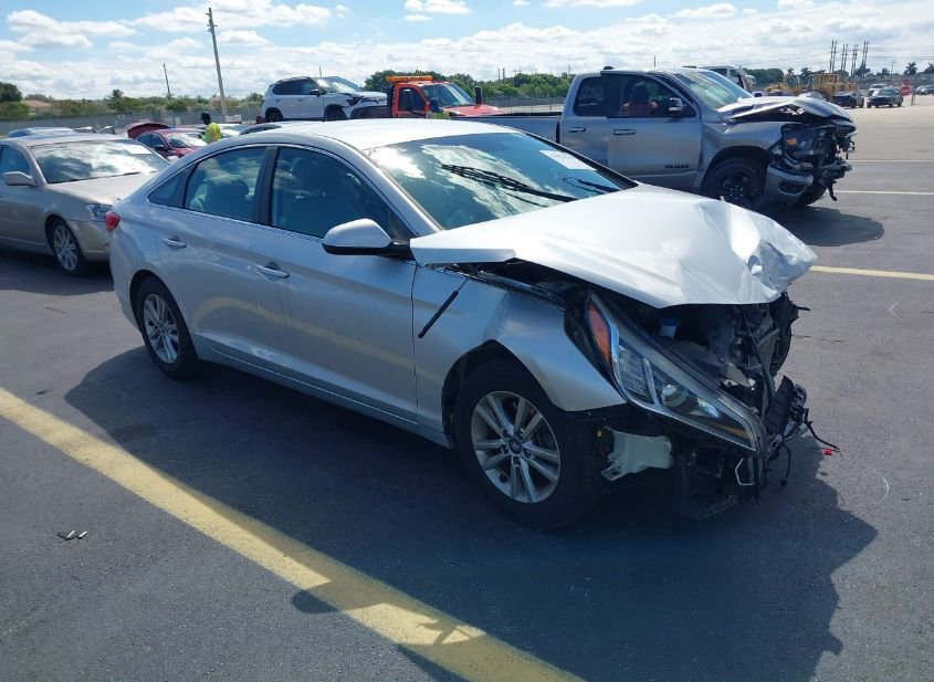 2017 HYUNDAI SONATA photo