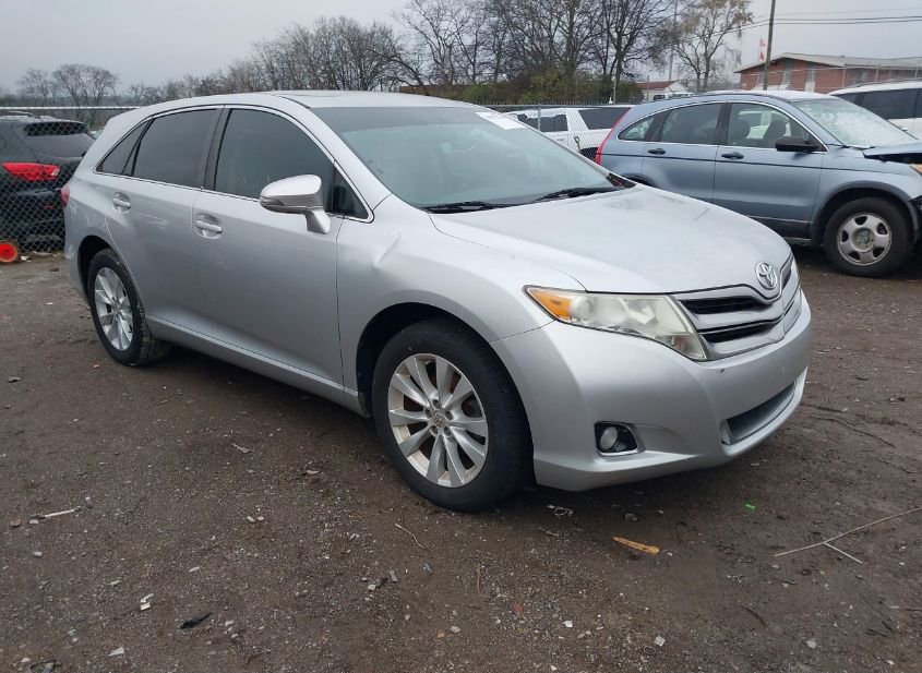 2013 TOYOTA VENZA LE photo