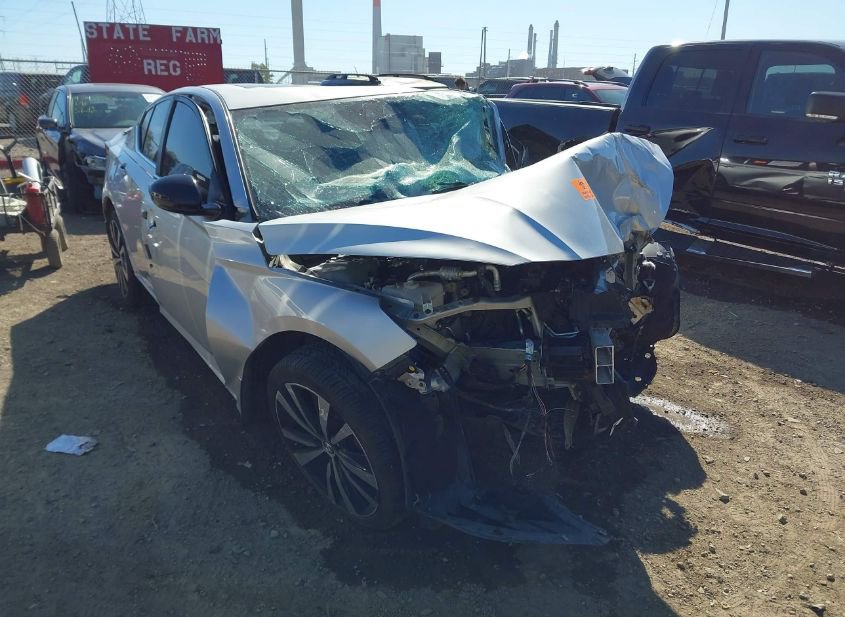 2020 NISSAN ALTIMA SR INTELLIGENT AWD photo