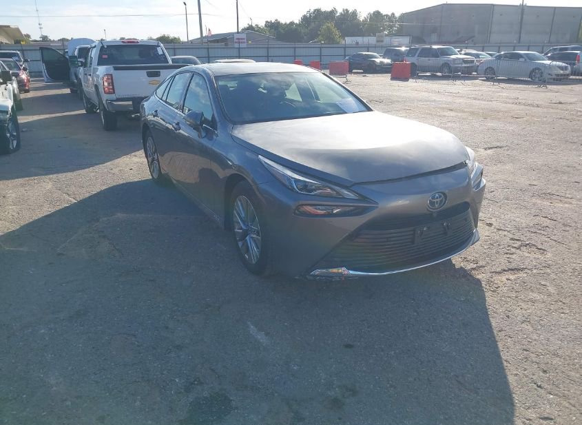 2022 TOYOTA MIRAI XLE photo