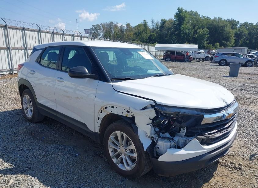 2024 CHEVROLET TRAILBLAZER FWD LS photo