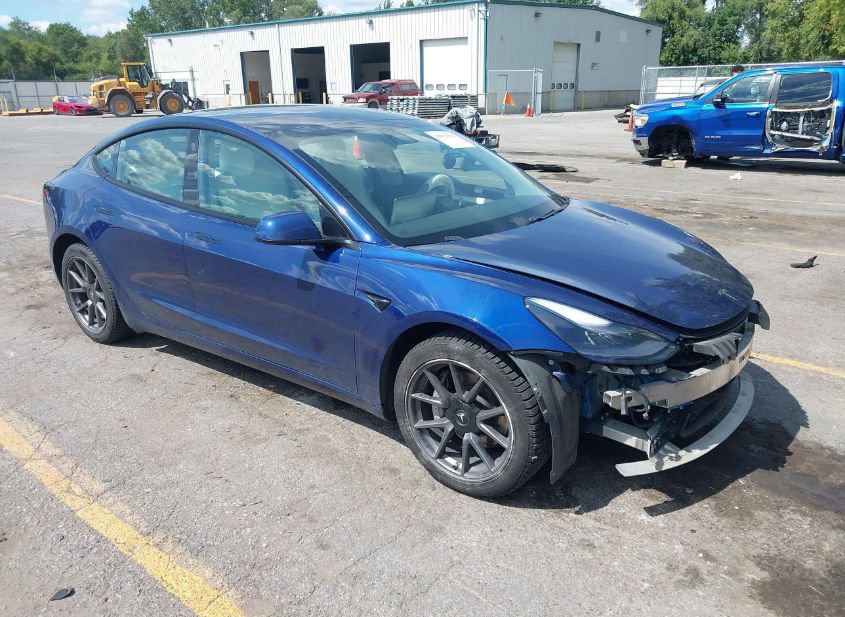 2021 TESLA MODEL 3 LONG RANGE DUAL MOTOR ALL-WHEEL DRIVE photo