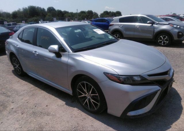 2022 TOYOTA CAMRY (VIN: 4T1G11AK9NU626627)