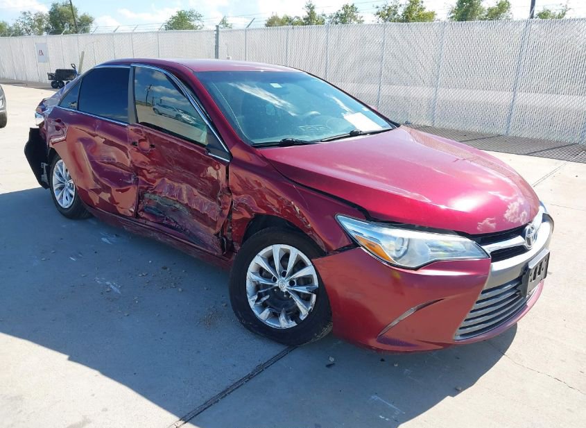 2017 TOYOTA CAMRY LE photo