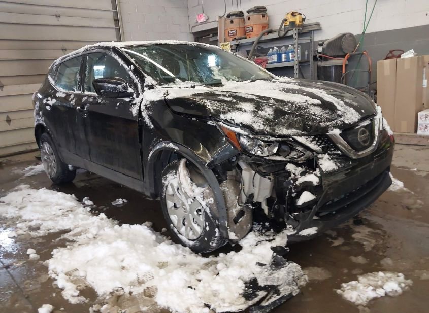 2019 NISSAN ROGUE SPORT S photo