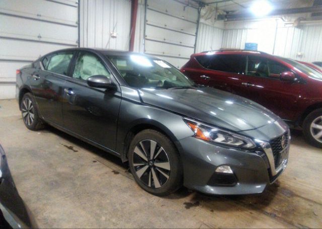 2022 NISSAN ALTIMA (VIN: 1N4BL4DW3NN359221)