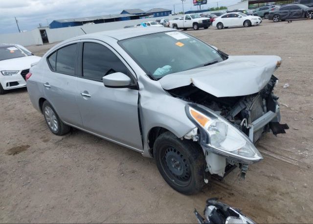 3N1CN7AP5KL862562 2019 NISSAN VERSA SEDAN