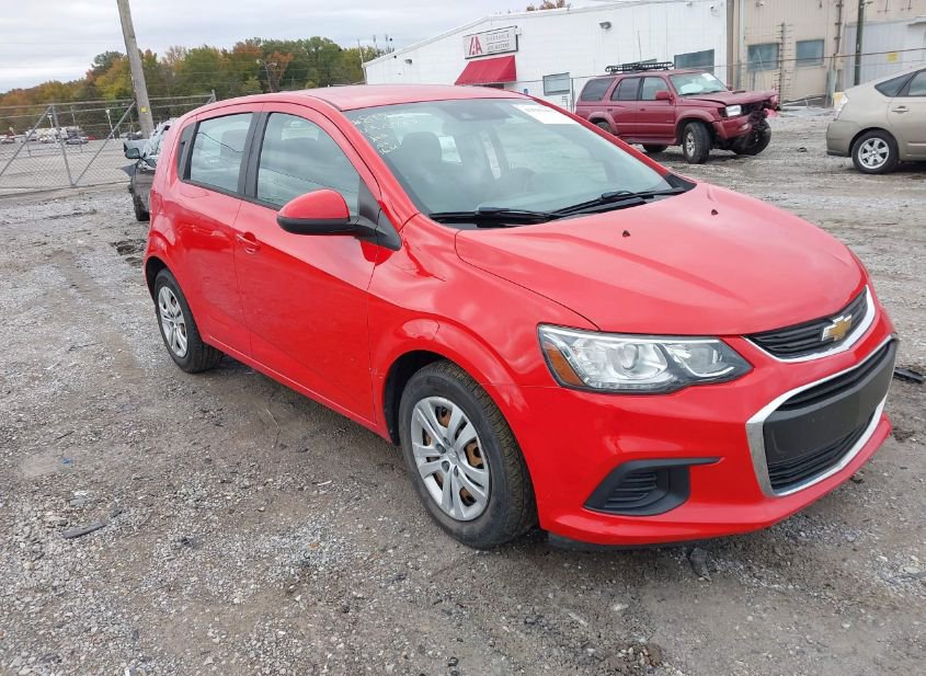 2020 CHEVROLET SONIC FWD 1FL 5-DOOR photo