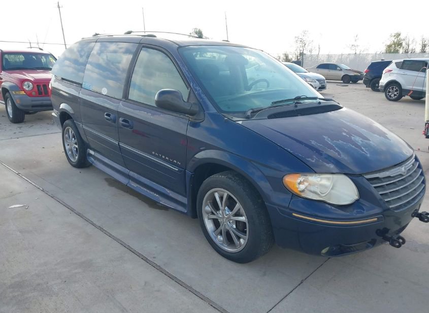 2005 CHRYSLER TOWN & COUNTRY LIMITED photo