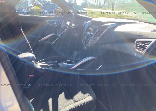 пригнать из сша 2015 HYUNDAI VELOSTER KMHTC6AD2FU241659