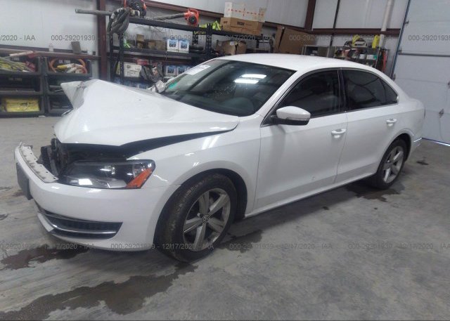 из сша 2013 VOLKSWAGEN PASSAT 1VWBP7A33DC062547