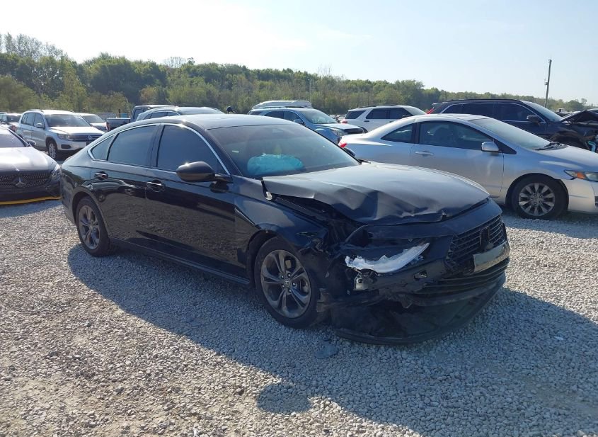 2024 HONDA ACCORD EX photo