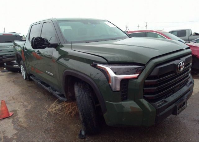 2022 TOYOTA TUNDRA 4WD (VIN: 5TFLA5DB0NX018340)