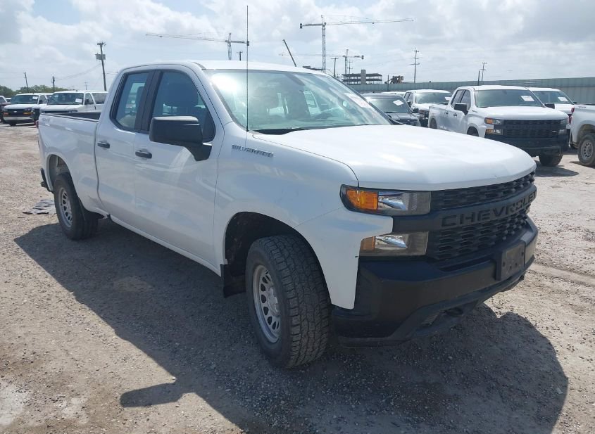 2021 CHEVROLET SILVERADO 1500 4WD DOUBLE CAB STANDARD BED WT photo