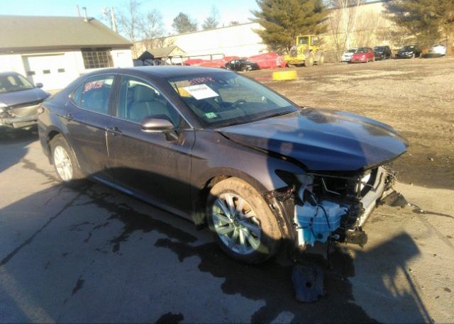 2021 TOYOTA CAMRY (VIN: 4T1C11BK2MU044705)