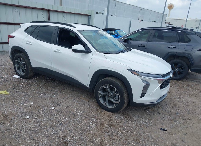 2025 Chevrolet Trax 1.2L photo