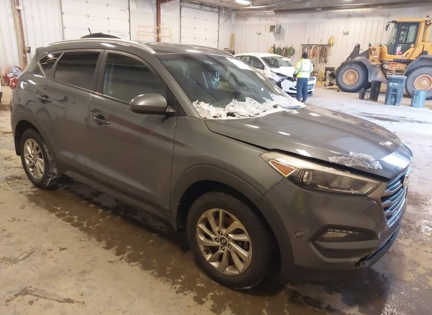 2016 Hyundai Tucson 2.0L photo
