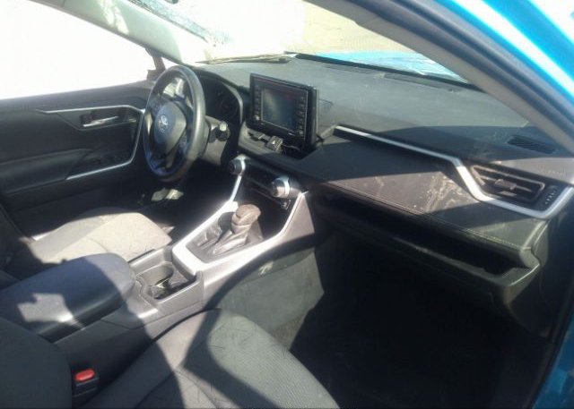2021 TOYOTA RAV4(VIN: 2T3P1RFV9MW200945