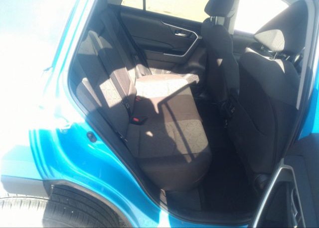 2021 TOYOTA RAV4(VIN: 2T3P1RFV9MW200945