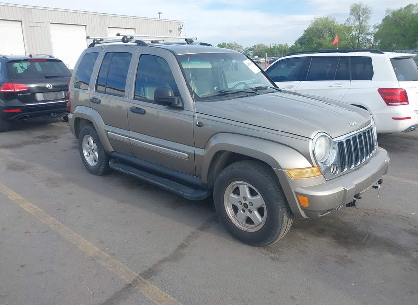2005 Jeep Liberty 2.8L photo