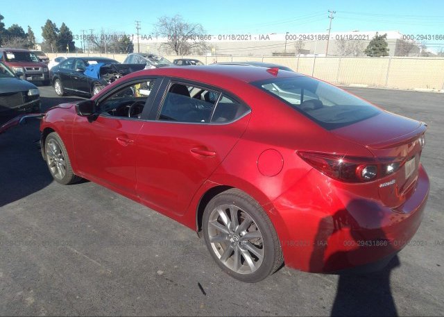 купить 2018 MAZDA MAZDA3 4-DOOR 3MZBN1W39JM173092