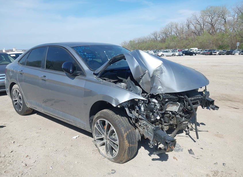 2025 Volkswagen Jetta 1.5L photo