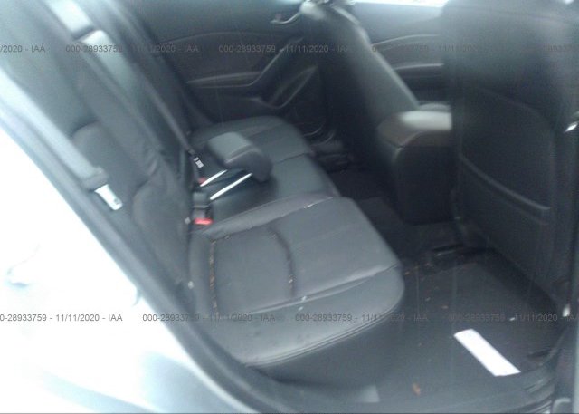 3MZBN1W38JM256710 2018 MAZDA MAZDA3 4-DOOR