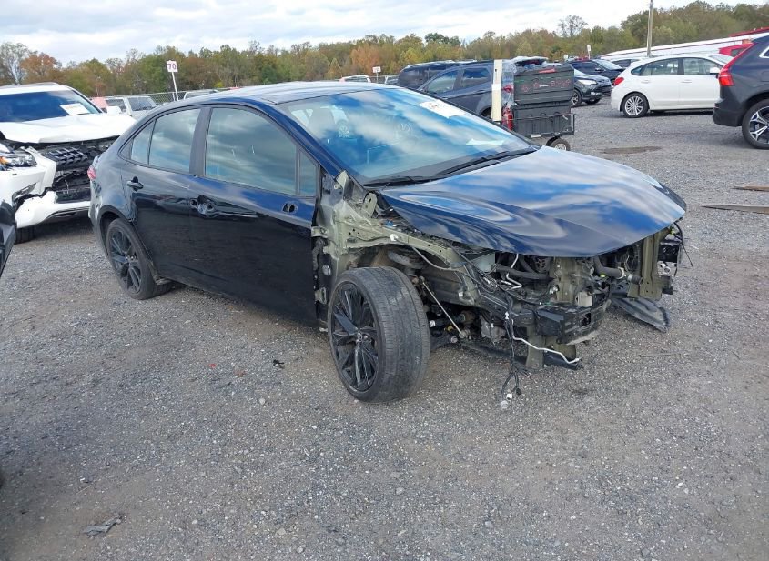 2021 TOYOTA COROLLA SE NIGHTSHADE EDITION photo