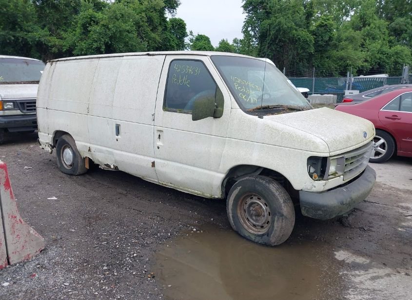 1992 FORD ECONOLINE E150 VAN photo