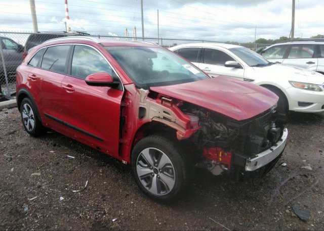 KNDCB3LC3M5486245 2021 KIA NIRO