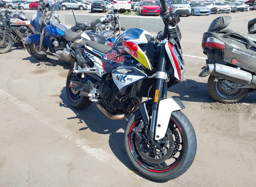 2024 CF MOTO 800NK photo