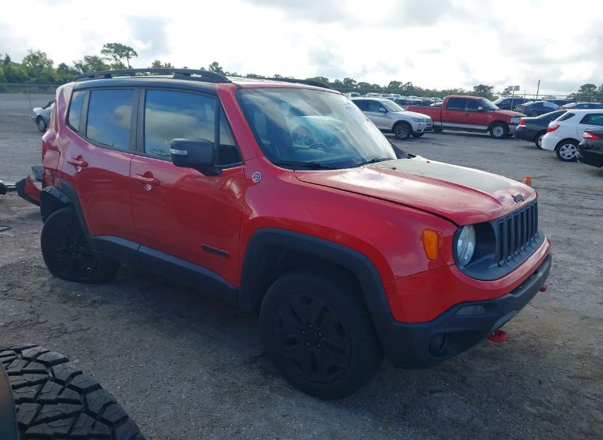 2018 JEEP RENEGADE TRAILHAWK 4X4 photo