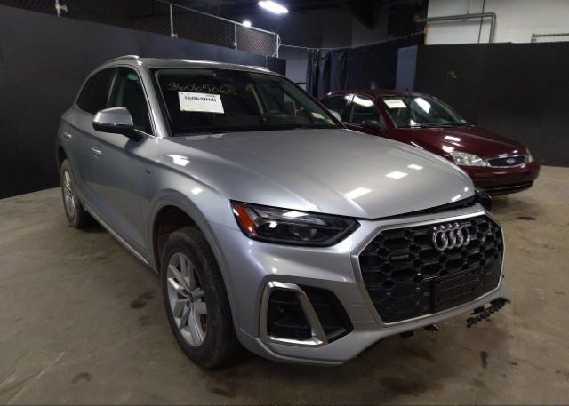 2022 AUDI Q5 (VIN: WA1GAAFY4N2076485)