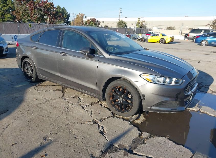 2013 FORD FUSION SE photo