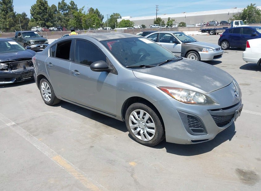 2011 Mazda Mazda3 2.0L photo