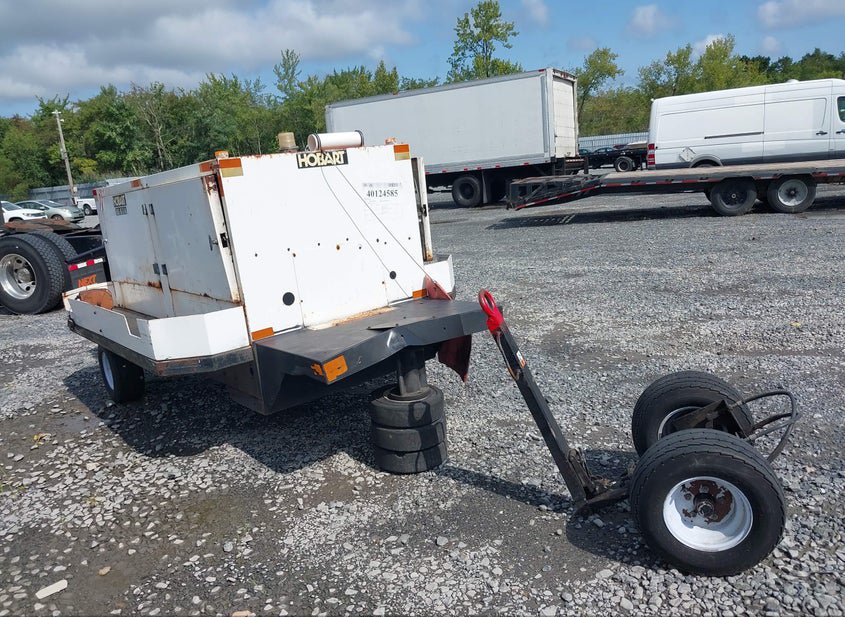 2012 EQUIPMENT GROUND POWER UNIT photo