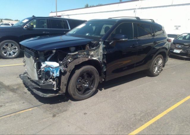 2022 TOYOTA HIGHLANDER(VIN: 5TDFZRBH2NS204049
