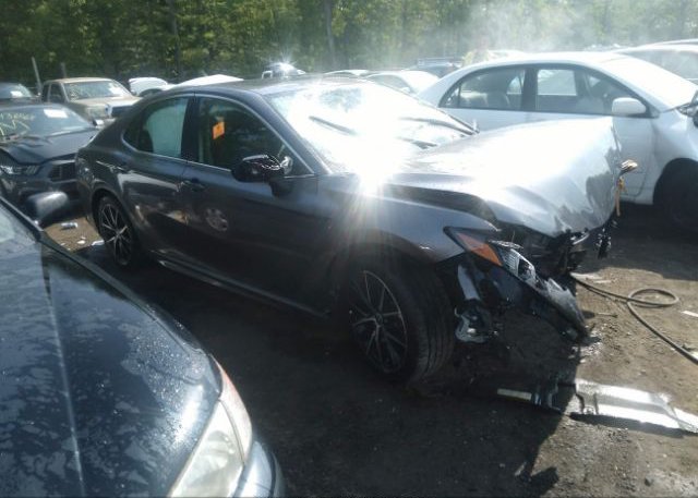 2022 TOYOTA CAMRY (VIN: 4T1T11AK6NU073918)