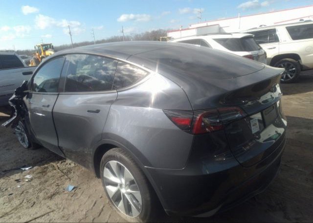2021 TESLA MODEL Y(VIN: 5YJYGDEE6MF245838