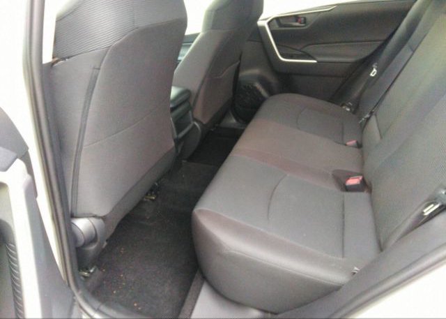 2021 TOYOTA RAV4(VIN: 2T3H1RFV8MC132157