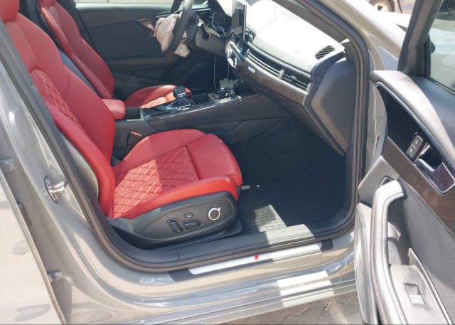 2022 AUDI S4(VIN: WAUC4AF47NA031309
