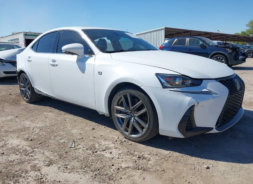 2018 LEXUS IS 300 photo