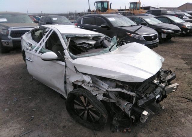 2021 NISSAN ALTIMA (VIN: 1N4BL4DV5MN415584)